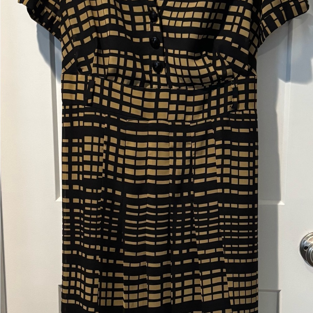 dressbarn Black and Gold Pleated Sheath Dress